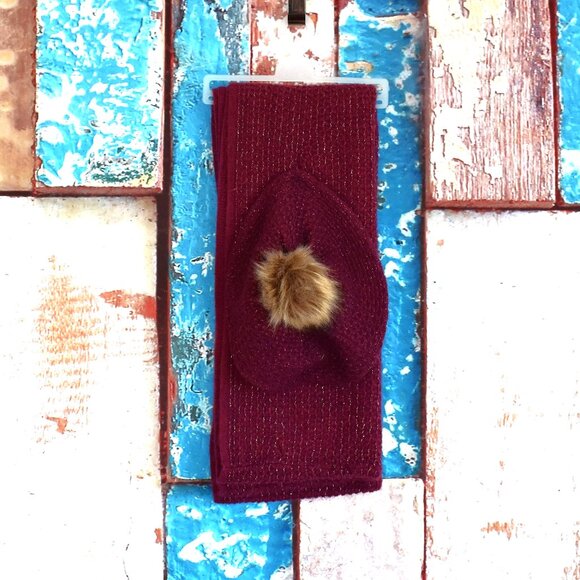 Women's Jessica Simpson Beret & Scarf 17" Set Faux Fur ONE SIZE Burgundy - Picture 1 of 6